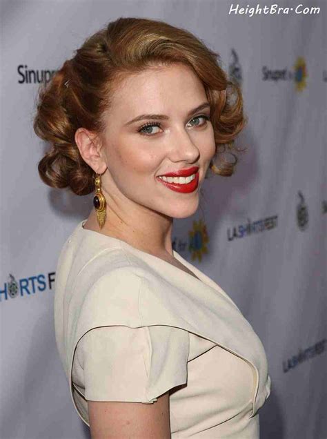 scarlet johanson bra size|Scarlett Johansson: Bio, Height, Weight, Age,。